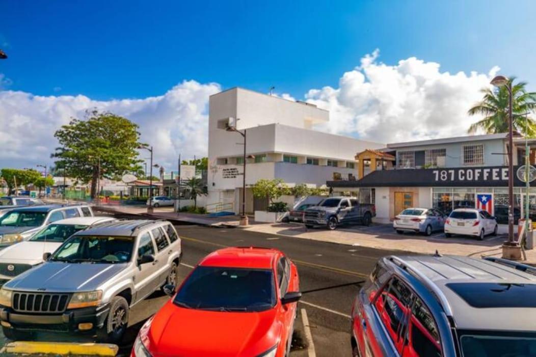 Sunset Paradise Cozy Beachfront Escape - Isla Verde San Juan Eksteriør billede